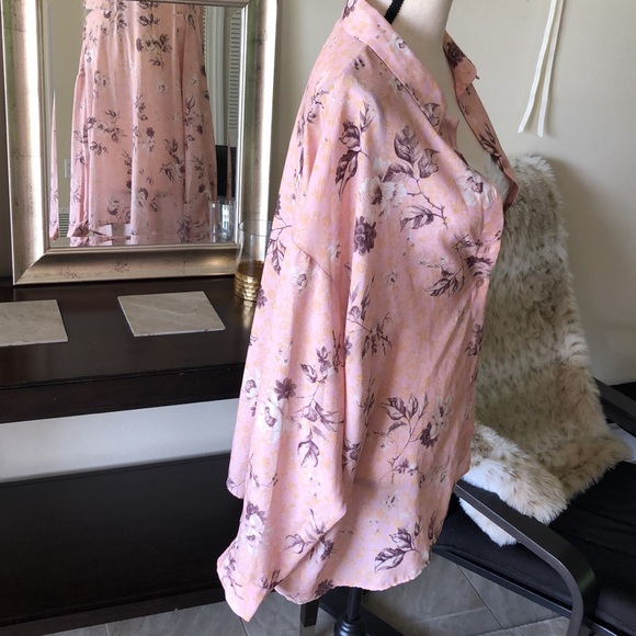 ASOS design curve polyester 70βs floral button down drop shoulder blouse 16 - Picture 10 of 15